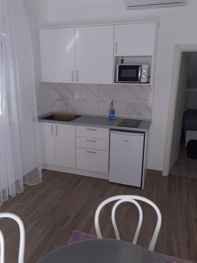 Apartmani Tolj Makarska Buitenkant foto