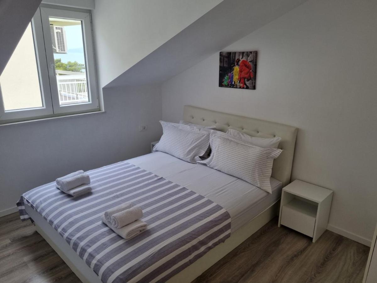Apartmani Tolj Makarska Buitenkant foto