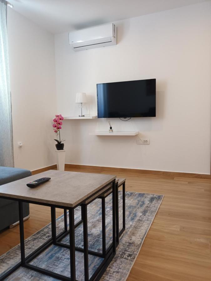 Apartmani Tolj Makarska Buitenkant foto