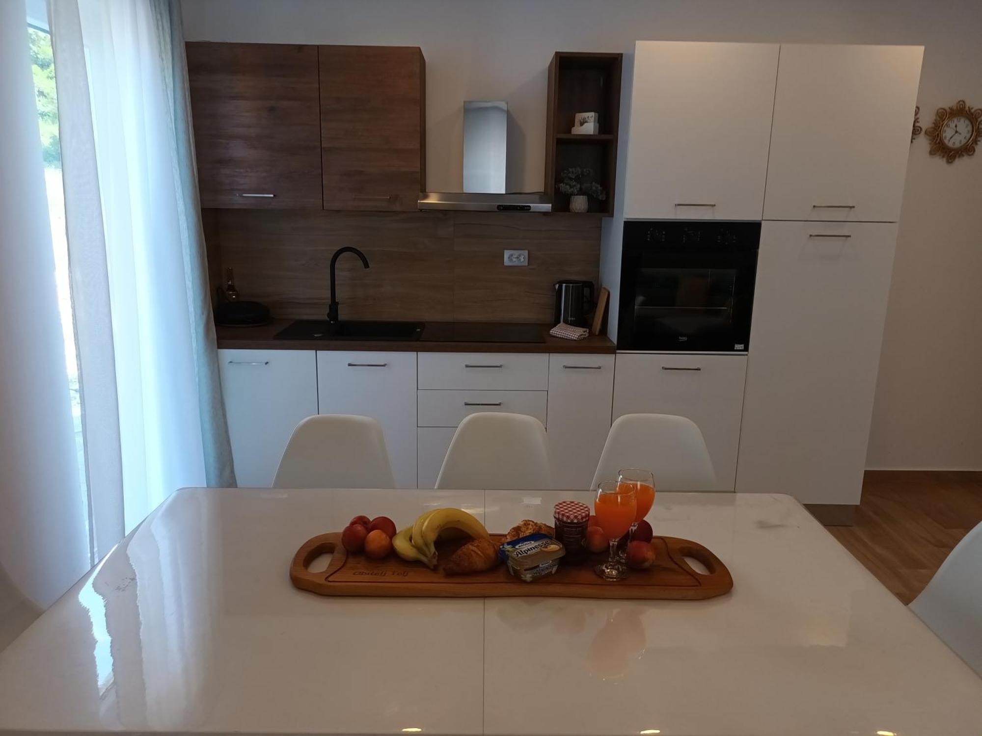 Apartmani Tolj Makarska Buitenkant foto