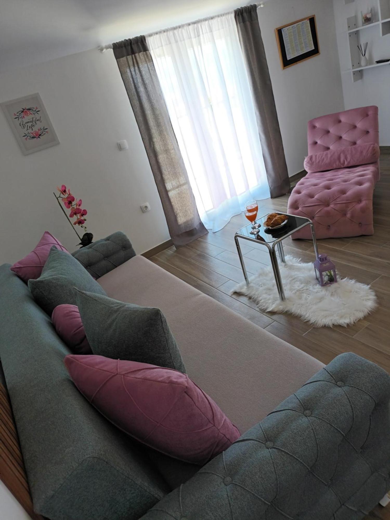 Apartmani Tolj Makarska Buitenkant foto