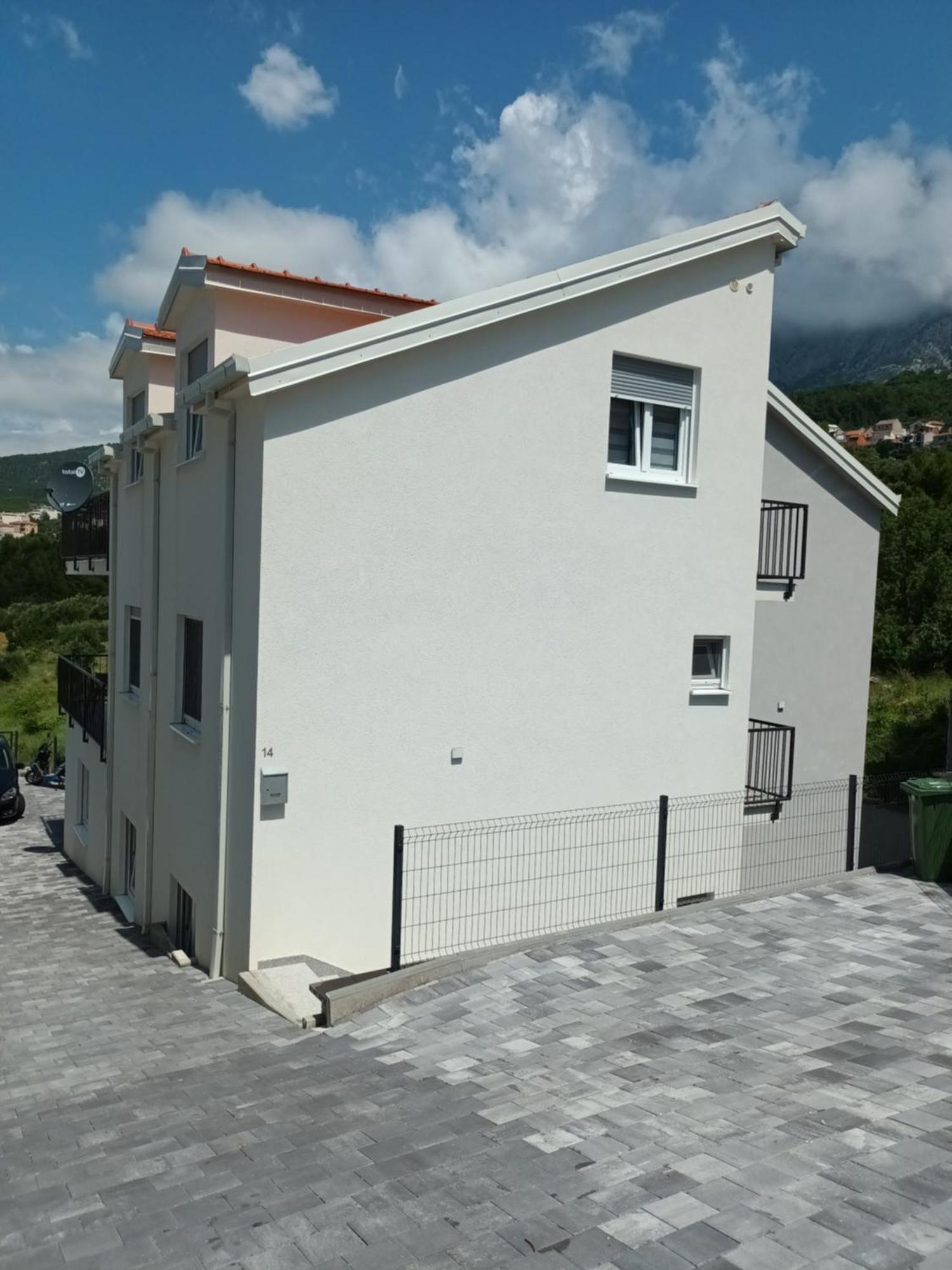 Apartmani Tolj Makarska Buitenkant foto